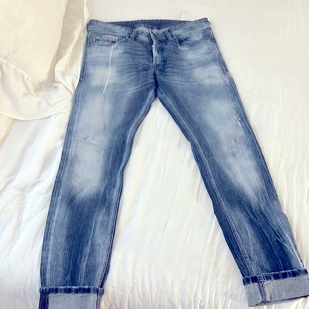 Diesel sleenker 069NI